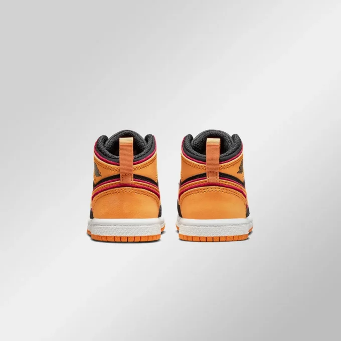 sepatu anak warna orange hitam
