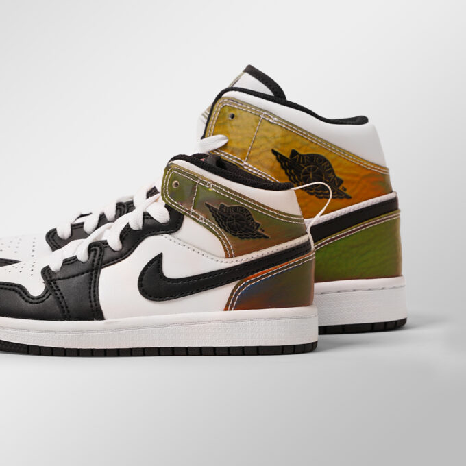 Air Jordan 1 Mid SE Heat Reactive (PS)