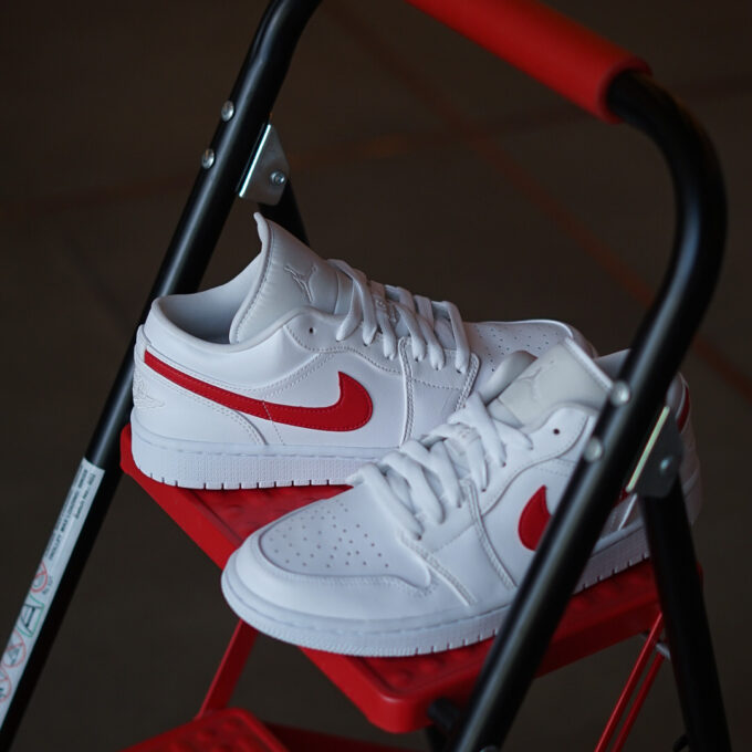 Air Jordan 1 Low White University Red (W)