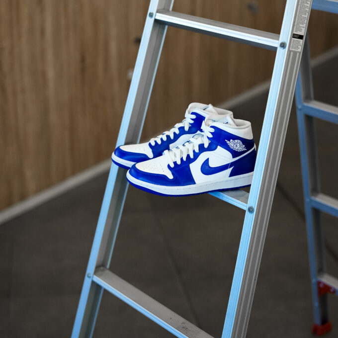 Air Jordan 1 Mid - Kentucky Blue (W)