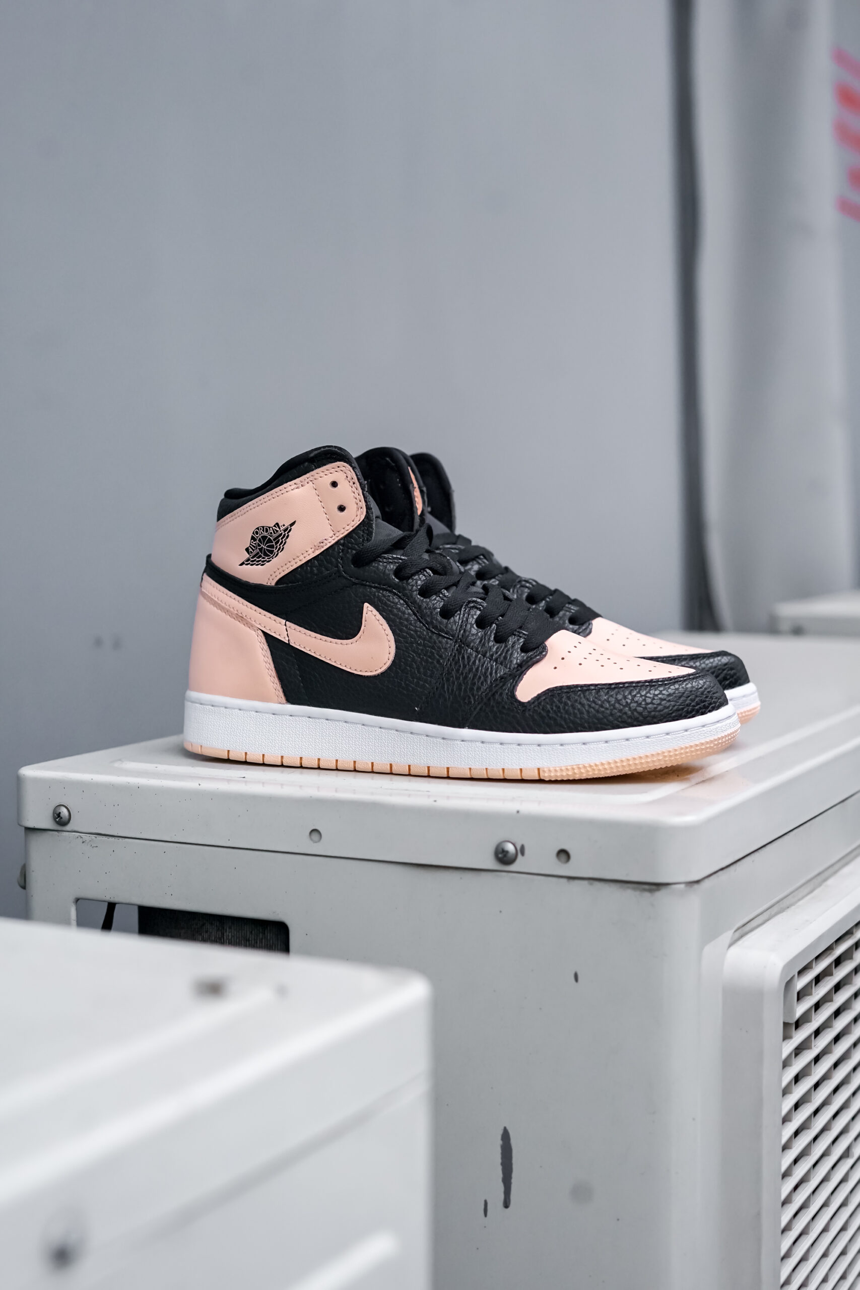 Jordan 1 Retro High Black Crimson Tint