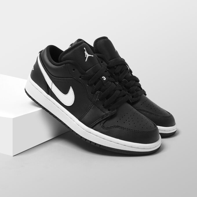 Jordan 1 Low Black White (Women's)