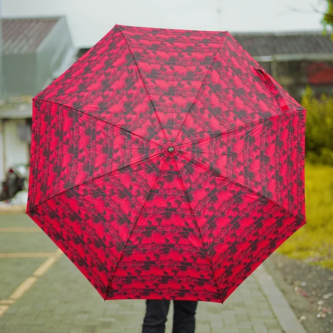 payung supreme warna merah