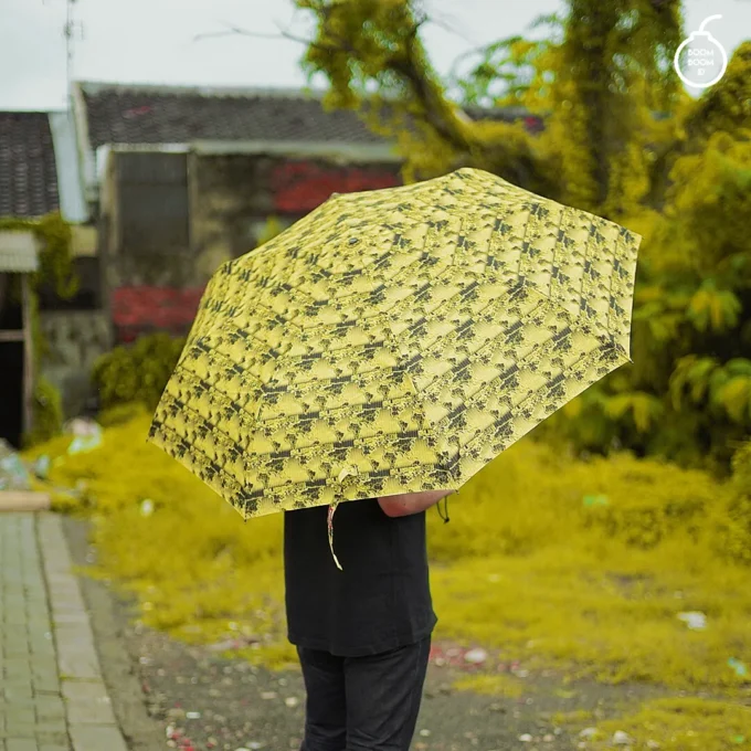 payung supreme warna hijau neon