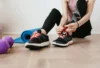 merawat tali sepatu
