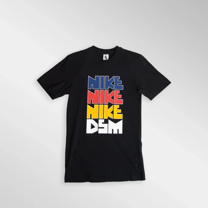 tampak depan kaos dsm nike for run hitam
