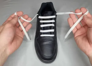 mengikat tali sepatu ala Korea