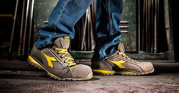 diadora hiking