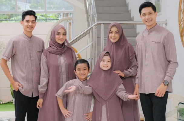 foto keluarga lebaran